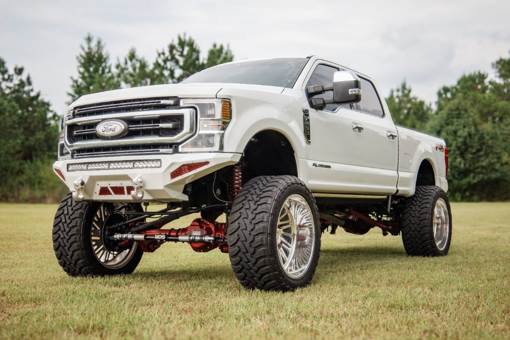 Used 2020 Ford F250 Platinum AWD/4WD image 1