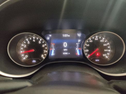 Used 2018 Jeep Compass Limited w/ Navigation Group image 23