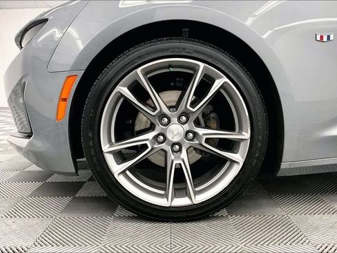 Used 2024 Chevrolet Camaro LT w/ RS Package RWD image 10