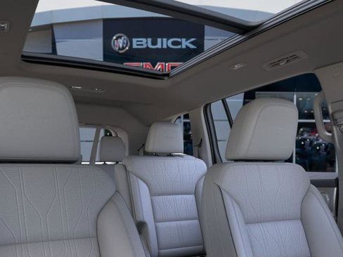New 2026 Buick Enclave Avenir image 24