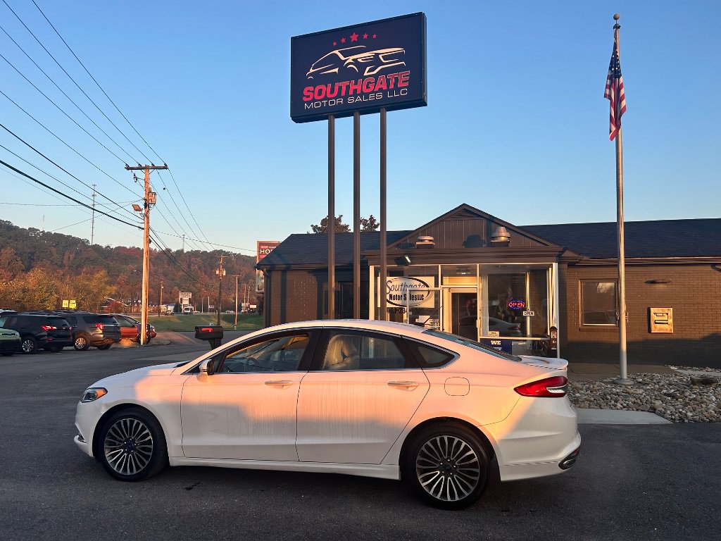 Used 2018 Ford Fusion Titanium FWD image 6