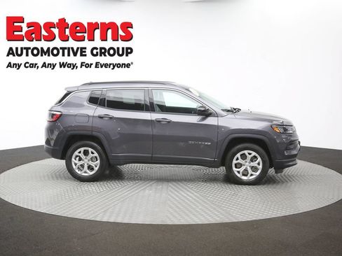 Used 2024 Jeep Compass Latitude AWD/4WD image 40