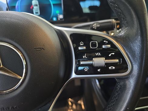 Used 2019 Mercedes-Benz A 220 image 21