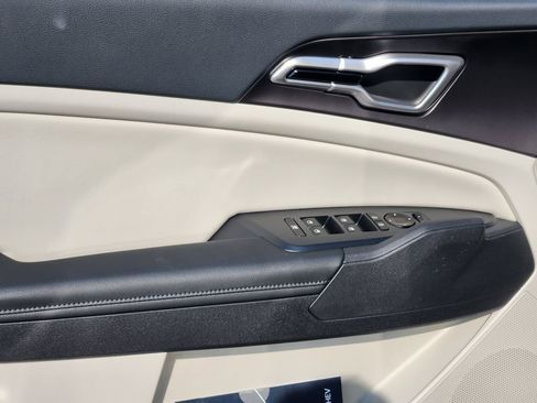 New 2026 Kia Sportage EX image 6