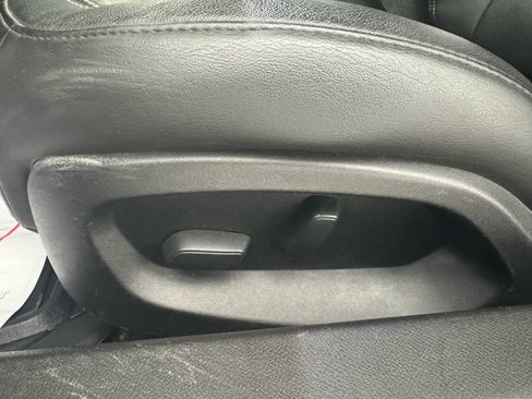 Used 2018 Chevrolet Corvette Stingray Coupe w/ Battery Protection Package image 30