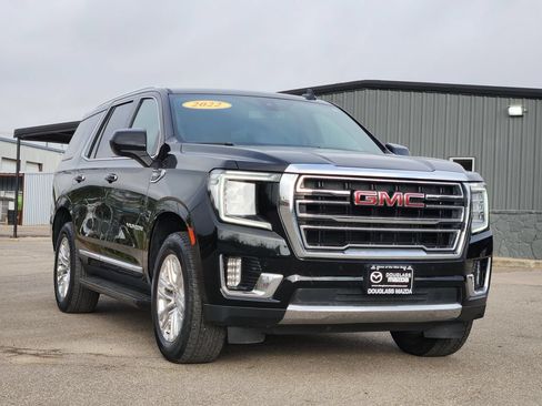 Used 2022 GMC Yukon SLT RWD image 3