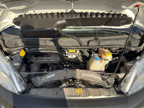 Used 2025 RAM ProMaster 2500 FWD image 18