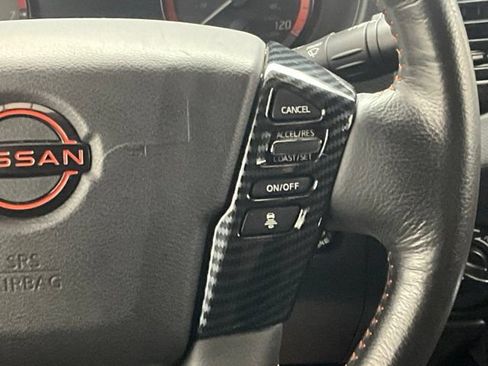 Used 2022 Nissan Frontier PRO-4X AWD/4WD image 17