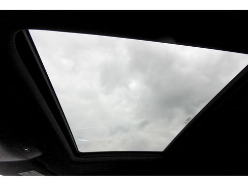 Used 2023 Volkswagen Atlas Cross Sport SE w/ Panoramic Sunroof Package FWD image 25