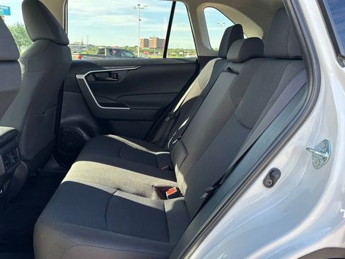 Used 2025 Toyota RAV4 LE image 13