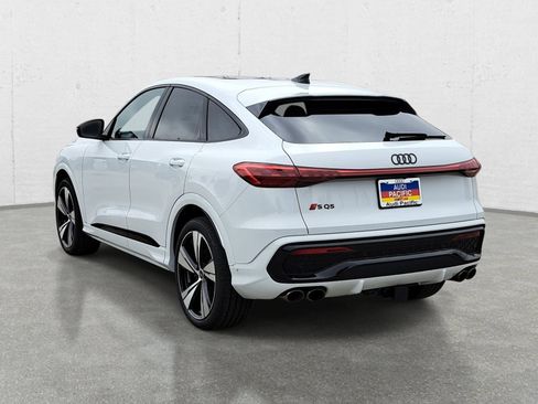 New 2026 Audi SQ5 Premium Plus AWD/4WD image 7