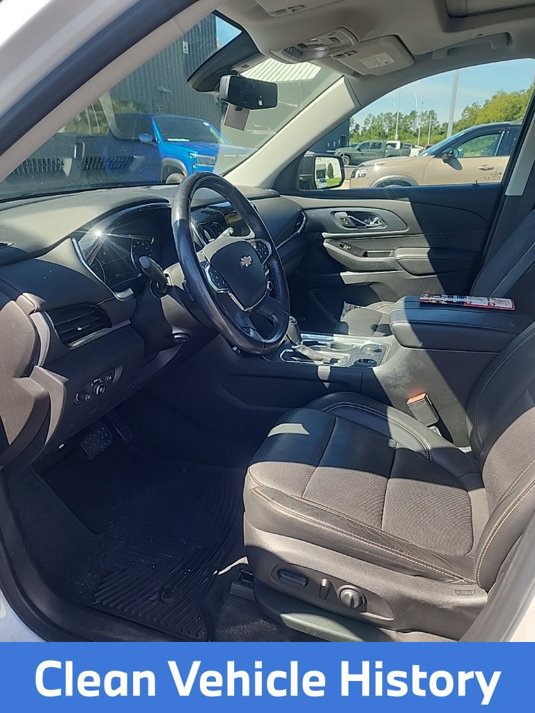 Used 2019 Chevrolet Traverse Premier w/ Redline Edition AWD/4WD image 4