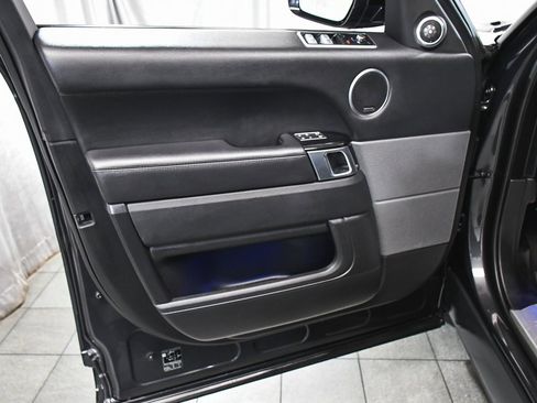 Used 2022 Land Rover Range Rover Sport HSE Silver Edition image 9