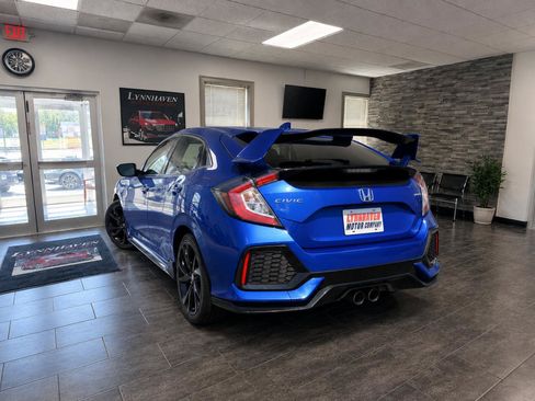 Used 2017 Honda Civic Sport image 7