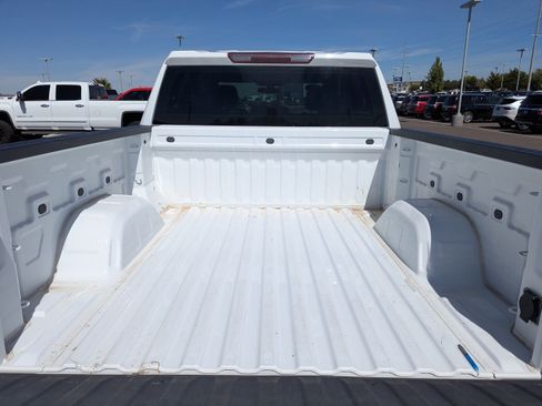 Certified 2020 Chevrolet Silverado 1500 W/T w/ Z71 Off-Road Package AWD/4WD image 32