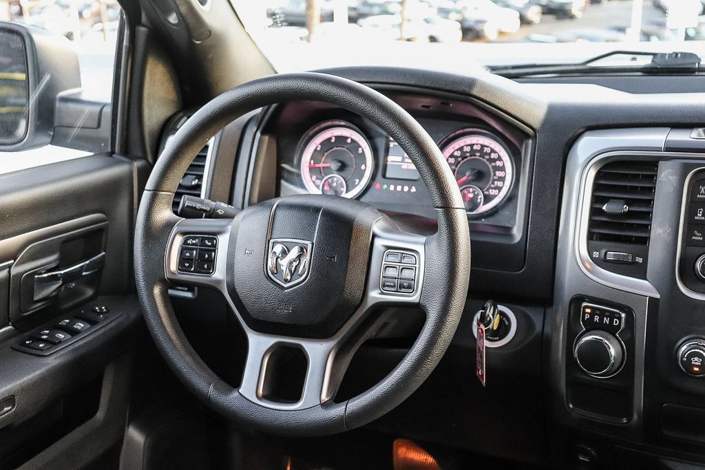 Used 2024 RAM 1500 Warlock RWD image 17