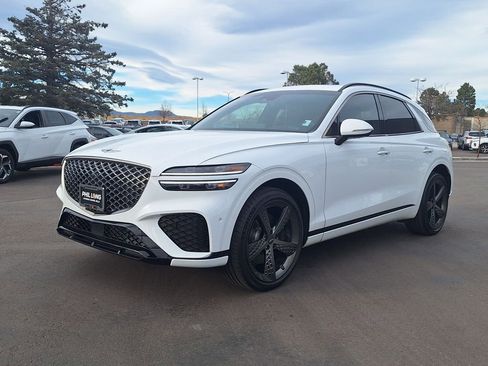 Used 2025 Genesis GV70 2.5T Sport Prestige w/ Sport Prestige Package image 7