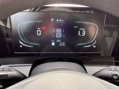 Used 2023 Kia Sportage LX image 31