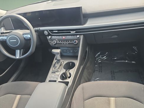 Certified 2026 Hyundai Sonata SE FWD image 11
