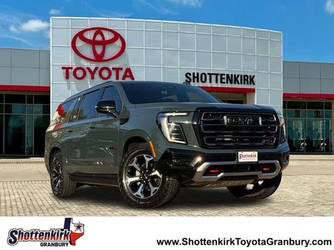 Used 2026 GMC Yukon XL AT4 w/ AT4 Premium Plus Package AWD/4WD image 1