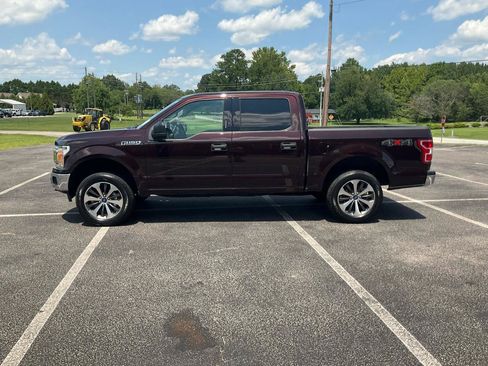 Used 2018 Ford F150 XLT w/ Trailer Tow Package AWD/4WD image 12
