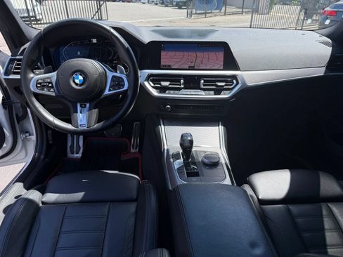 Used 2019 BMW 330i Sedan w/ M Sport Package RWD image 38