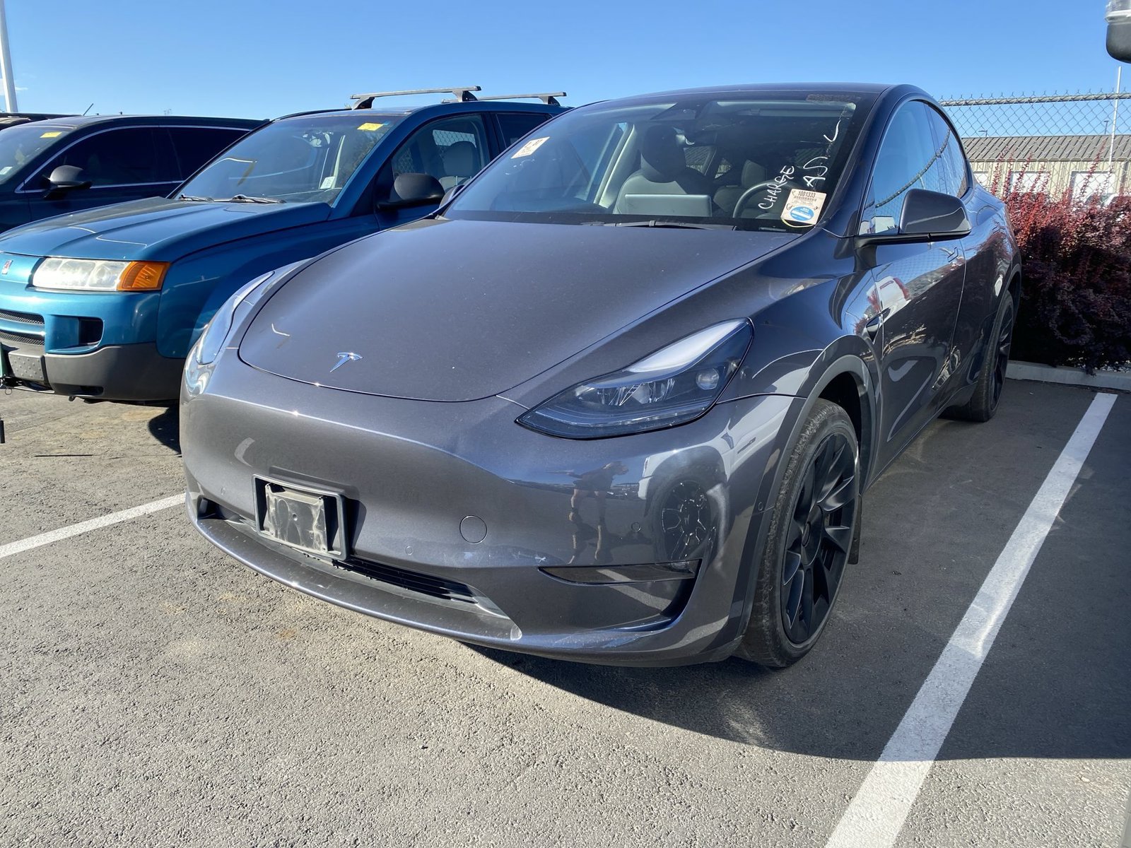 Used 2022 Tesla Model Y Long Range AWD/4WD image 2