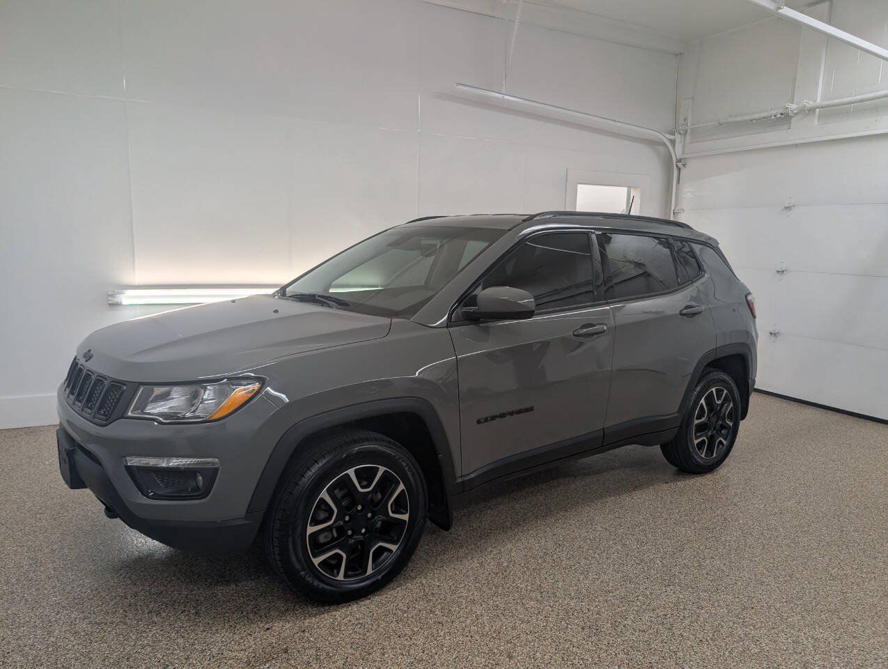 Used 2021 Jeep Compass Sport AWD/4WD image 1