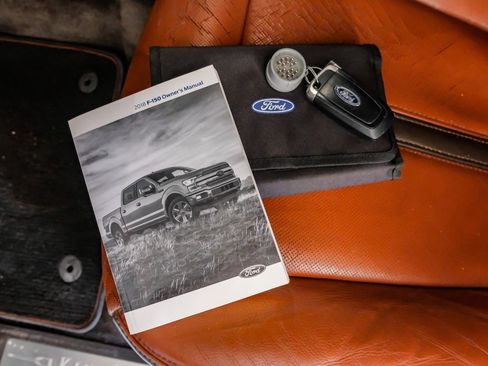 Used 2018 Ford F150 King Ranch w/ Equipment Group 601A Luxury AWD/4WD image 65
