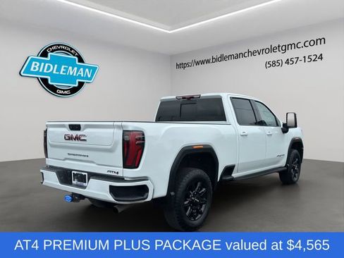 Used 2024 GMC Sierra 2500 AT4 w/ AT4 Premium Plus Package AWD/4WD image 8