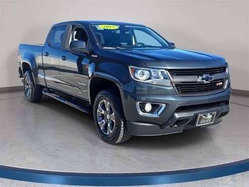 Used 2017 Chevrolet Colorado Z71 image 4