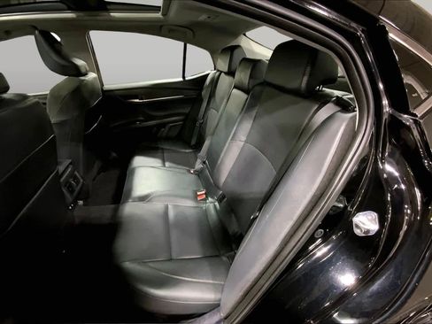 Used 2025 Toyota Camry XLE w/ Premium Package AWD/4WD image 21