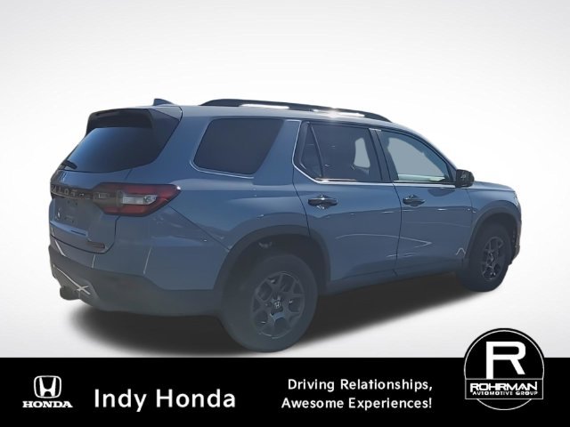 New 2026 Honda Pilot TrailSport image 9