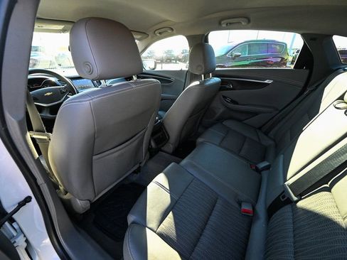 Used 2018 Chevrolet Impala LS image 20