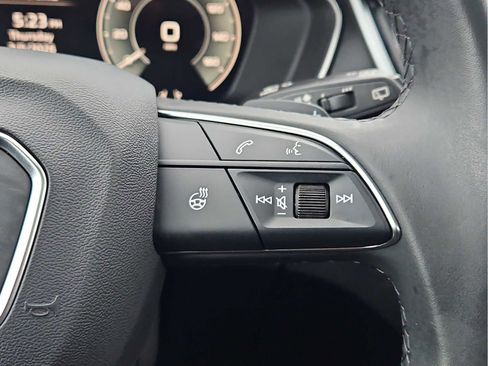 Used 2024 Audi Q5 e Premium Plus w/ Premium Plus Package image 22