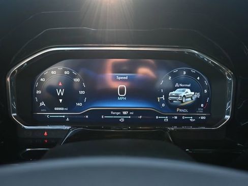 Used 2023 Chevrolet Silverado 1500 LT image 44