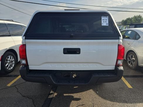 Used 2020 Toyota Tacoma SR image 6