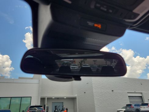 Used 2023 Honda Accord Sport image 26