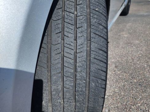 Used 2010 Kia Forte Koup EX image 9