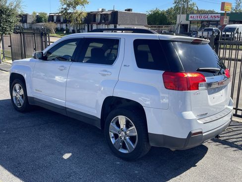 Used 2015 GMC Terrain SLT image 3