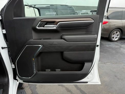 Used 2024 Chevrolet Silverado 1500 RST w/ Protection Package AWD/4WD image 16