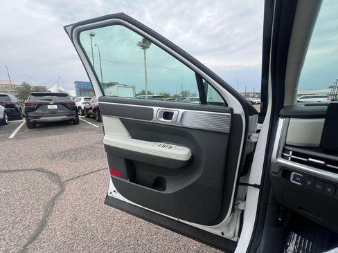 Used 2025 Hyundai Santa Fe SEL image 20