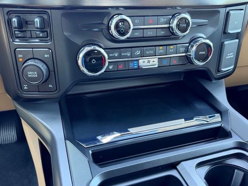 New 2026 Ford F350 Lariat w/ Lariat Ultimate Package AWD/4WD image 30