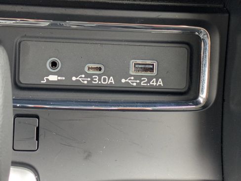 Certified 2025 Subaru Ascent Premium image 22