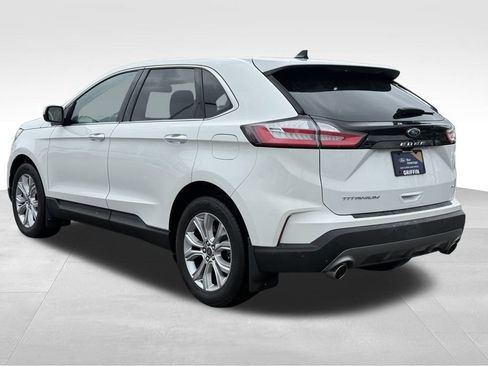 Certified 2024 Ford Edge Titanium image 5