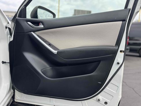 Used 2016 MAZDA CX-5 Touring image 34