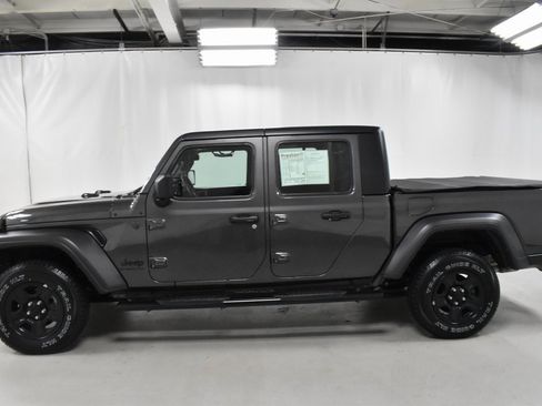 Used 2022 Jeep Gladiator Sport w/ Trailer Tow Package image 8