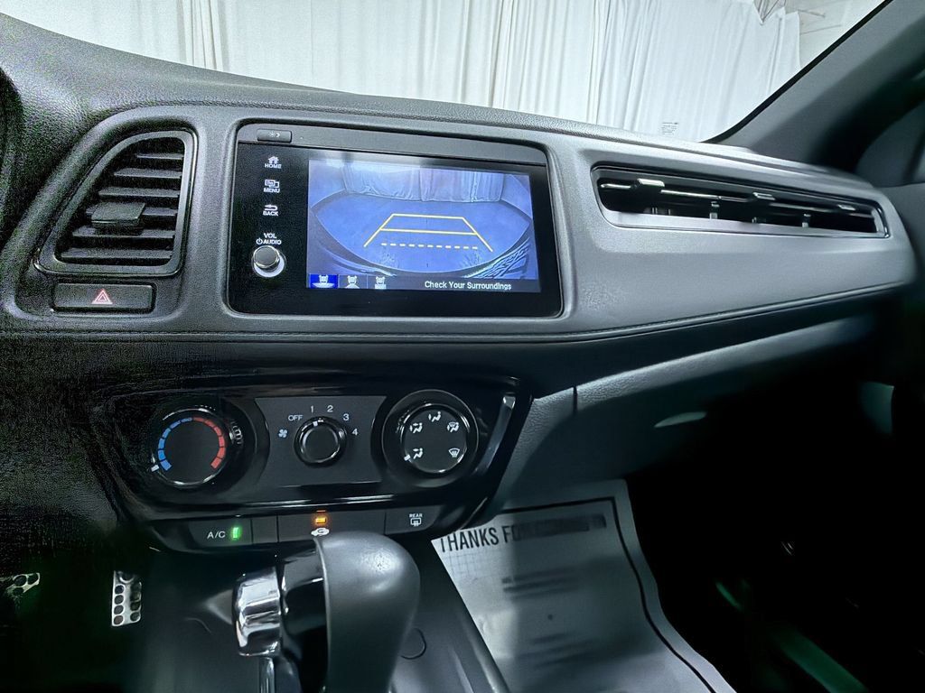 Used 2022 Honda HR-V Sport image 25
