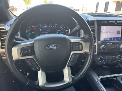 Used 2020 Ford F250 Platinum w/ FX4 Off-Road Package image 25