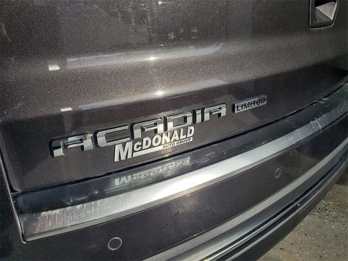Used 2017 GMC Acadia Limited SLT image 33